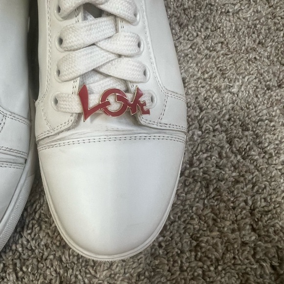 Beautiful White all leather Christian Louboutin sneakers - Picture 4 of 10
